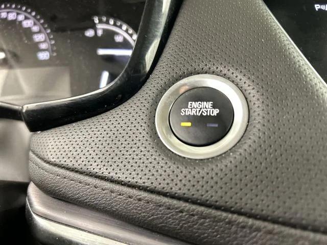 Used 2019 Red Cadillac Luxury image 13