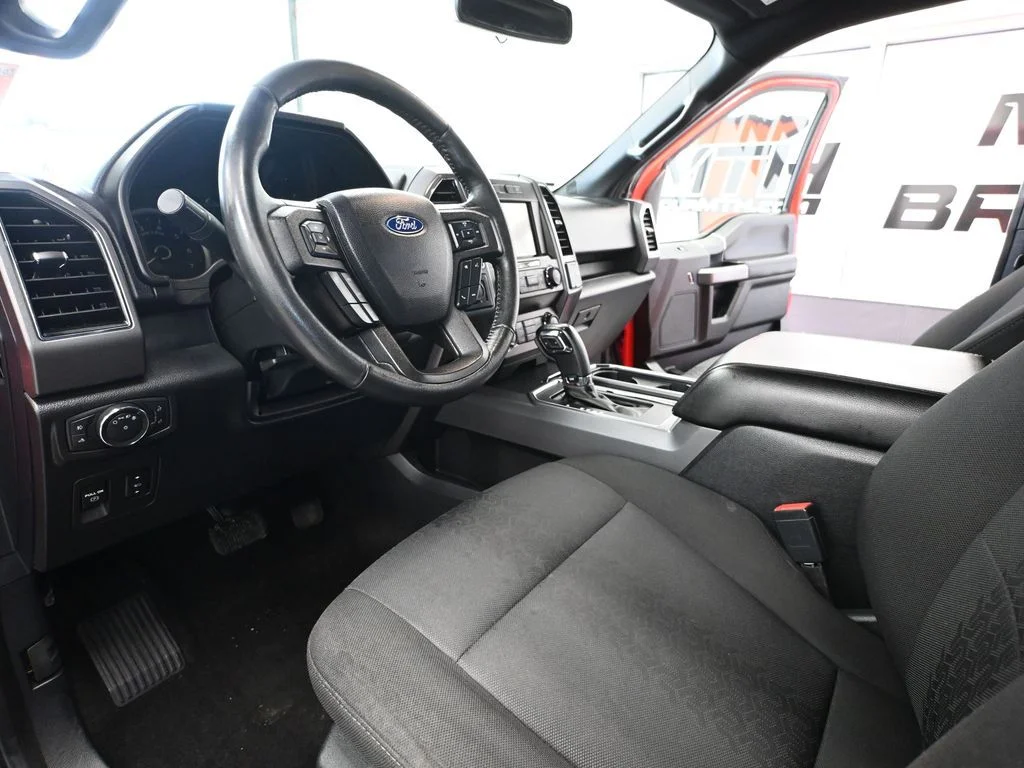 2020 Ford F-150 XLT - Photo 24