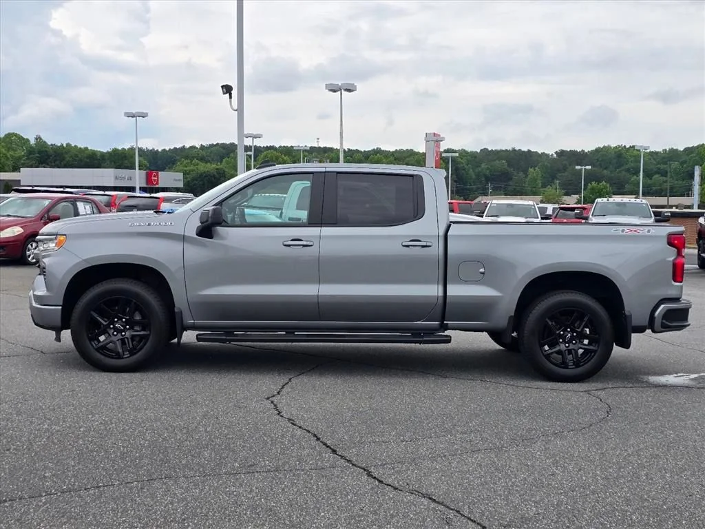 Used 2025 Gray Chevrolet RST image 23