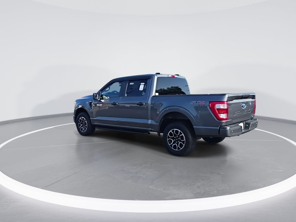 Used 2022 Gray Ford XL image 7