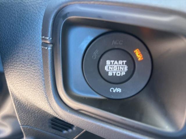 2025 Jeep Wrangler 4-Door Sahara - Photo 44