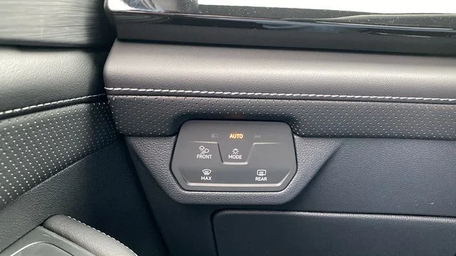 2026 Volkswagen Atlas Cross Sport SE w/Tech - Photo 16