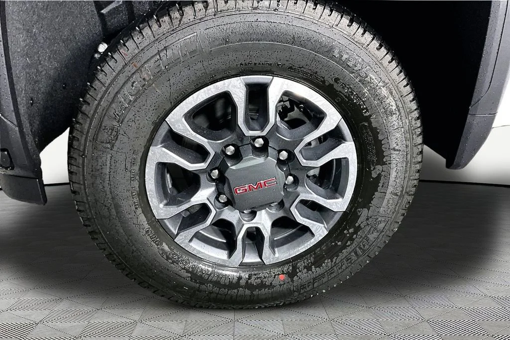 New 2026 Summit White GMC SLE image 13