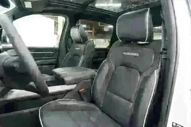 2026 RAM 1500 Laramie - Photo 26