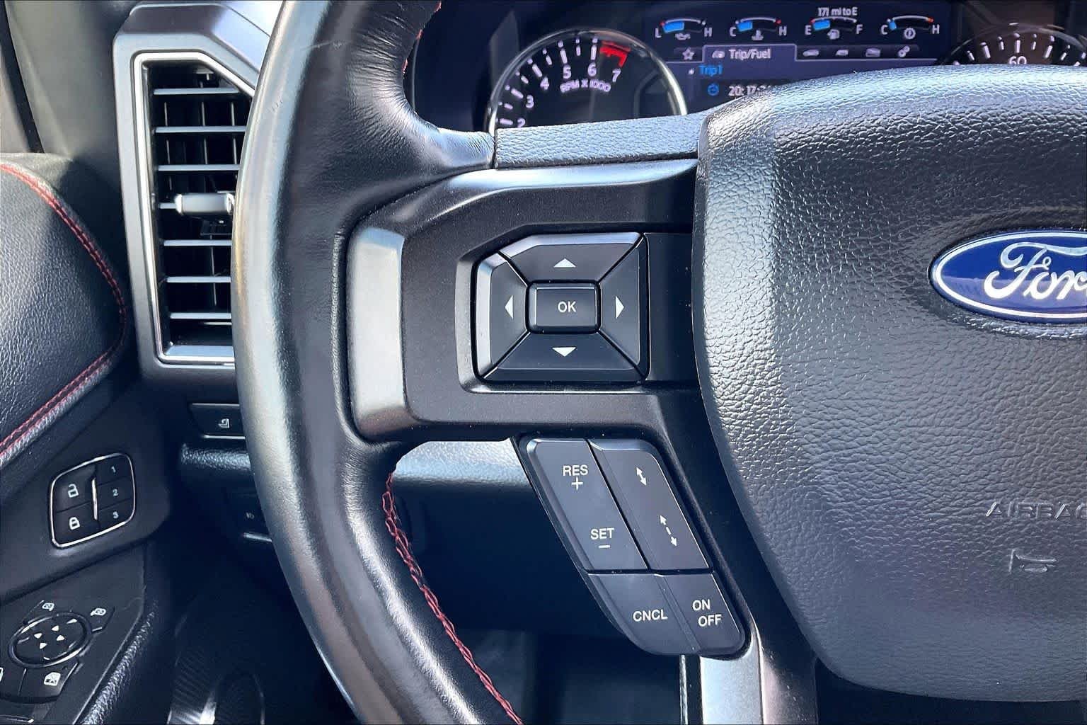 Used 2020 Blue Metallic Ford Limited image 23