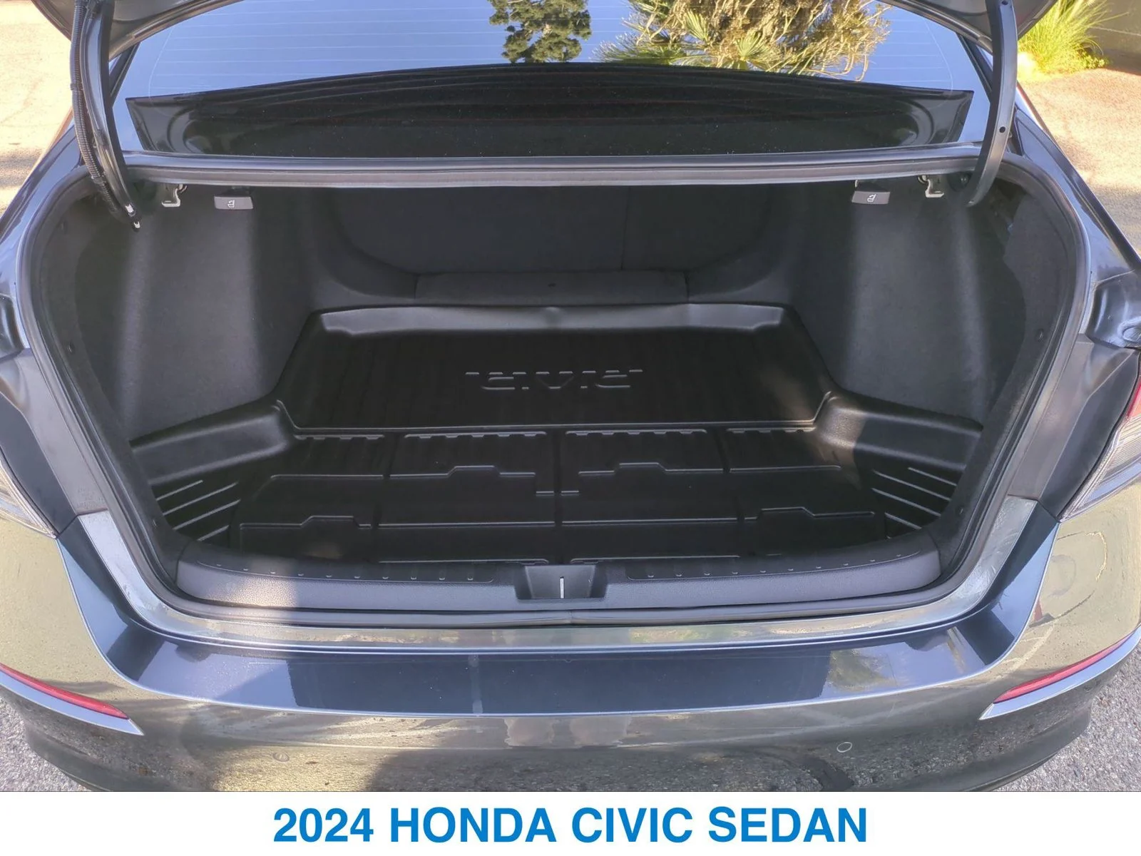 Certified Used 2024 Gray Honda Touring image 24