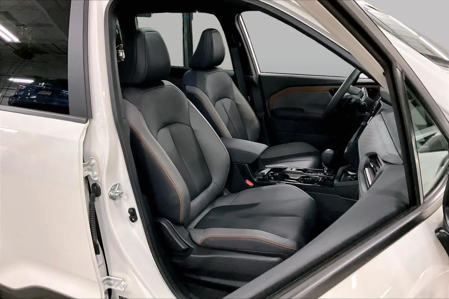 Used 2026 Crystal White Pearl Subaru Sport image 9