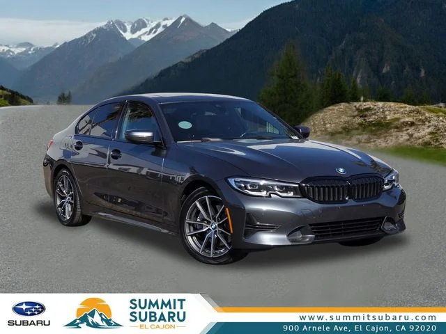 2021 BMW 3 Series 330e Sedan's photo