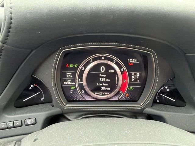 Used 2018  Lexus 500 Base image 11