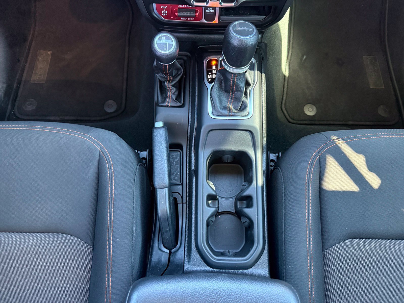 2023 Jeep Gladiator Mojave - Photo 27