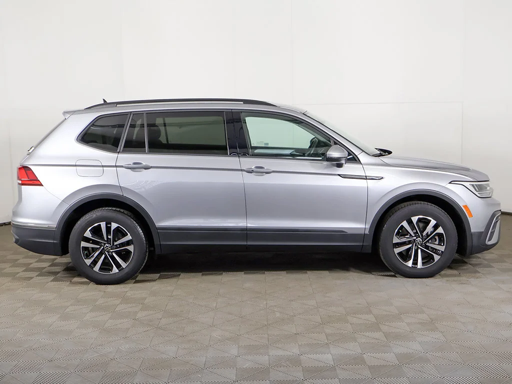 Used 2024 Silver Metallic Volkswagen 2.0T S image 19