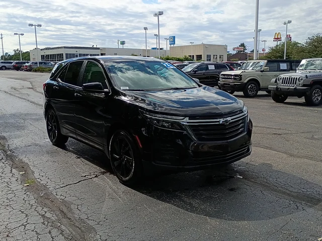 2024 Chevrolet Equinox LS
