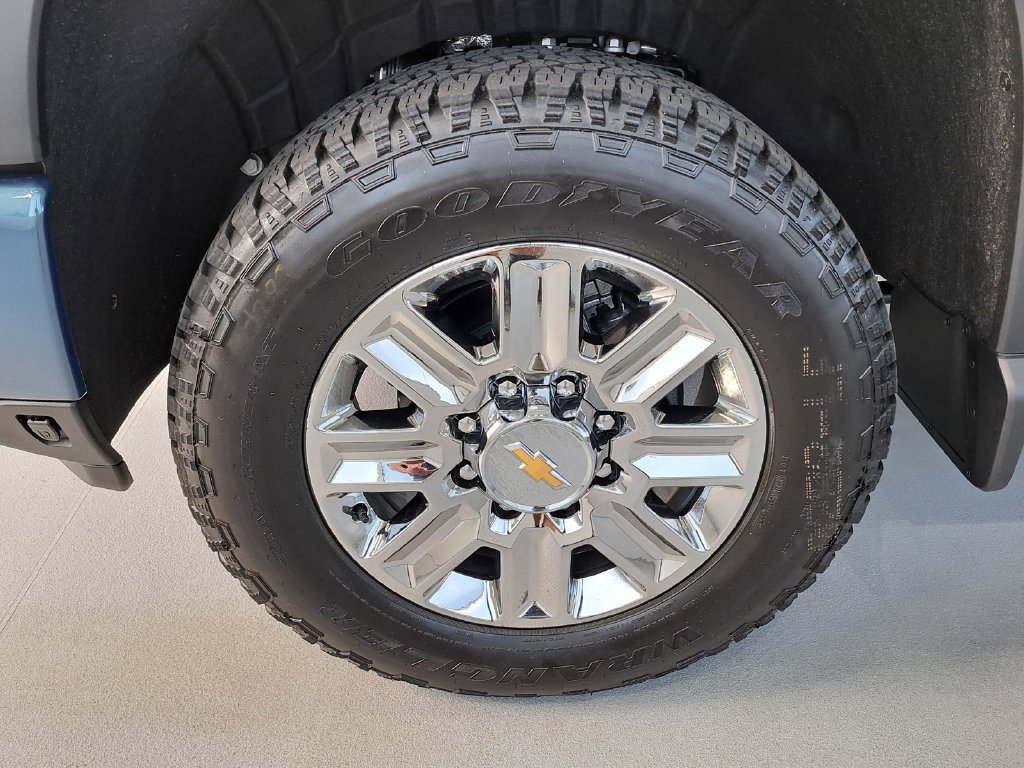 2026 Chevrolet Silverado 2500 HD High Country - Photo 16