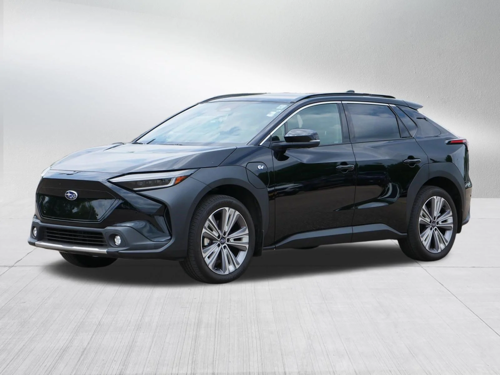 Used 2023 Galactic Black Subaru Touring image 3