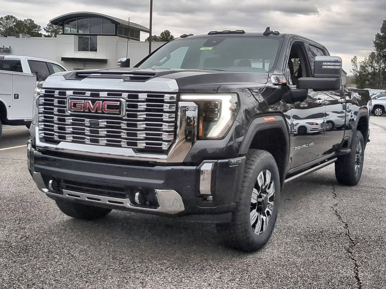 New 2026 Titanium Rush Metallic GMC Denali image 4