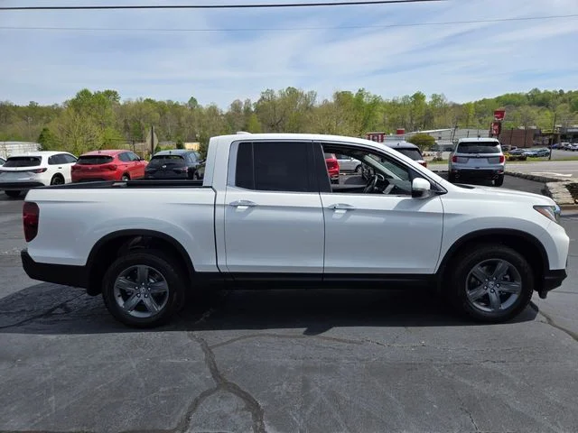 Used 2023 White Honda RTL-E image 9