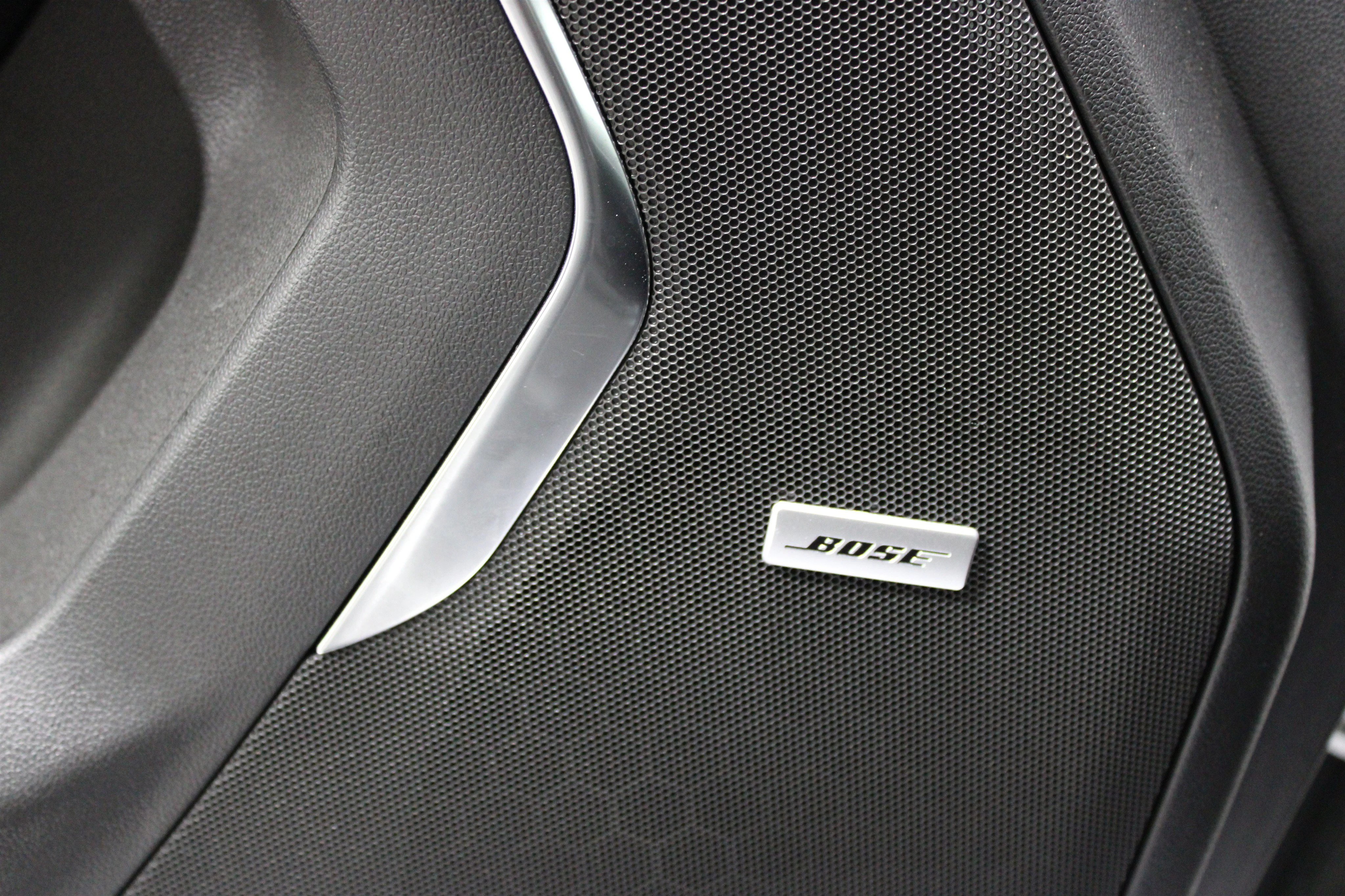 2024 Chevrolet Suburban High Country - Photo 9