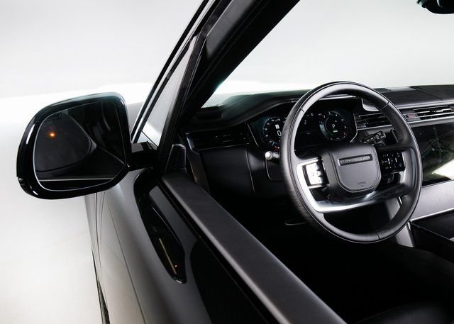 2025 Land Rover Range Rover SE - Photo 21