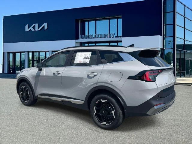 New 2027 Wolf Gray Kia EX image 4