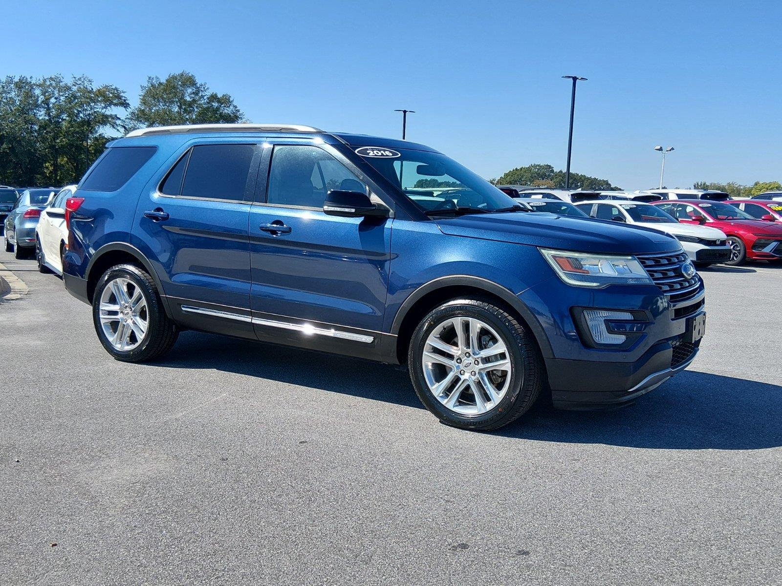 Used 2016 Blue Jeans Ford XLT image 7