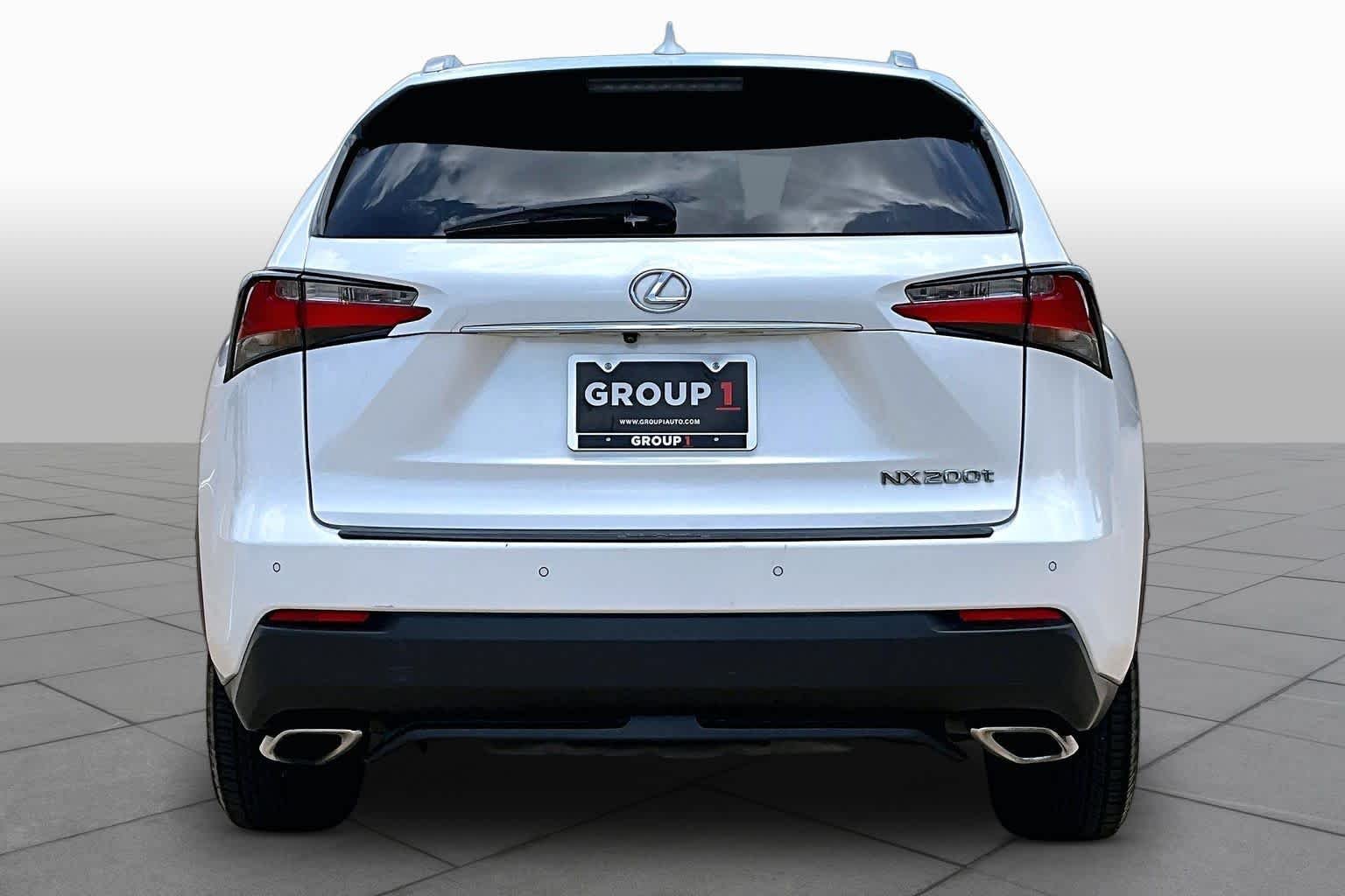 Used 2016 Eminent White Pearl Lexus  image 5