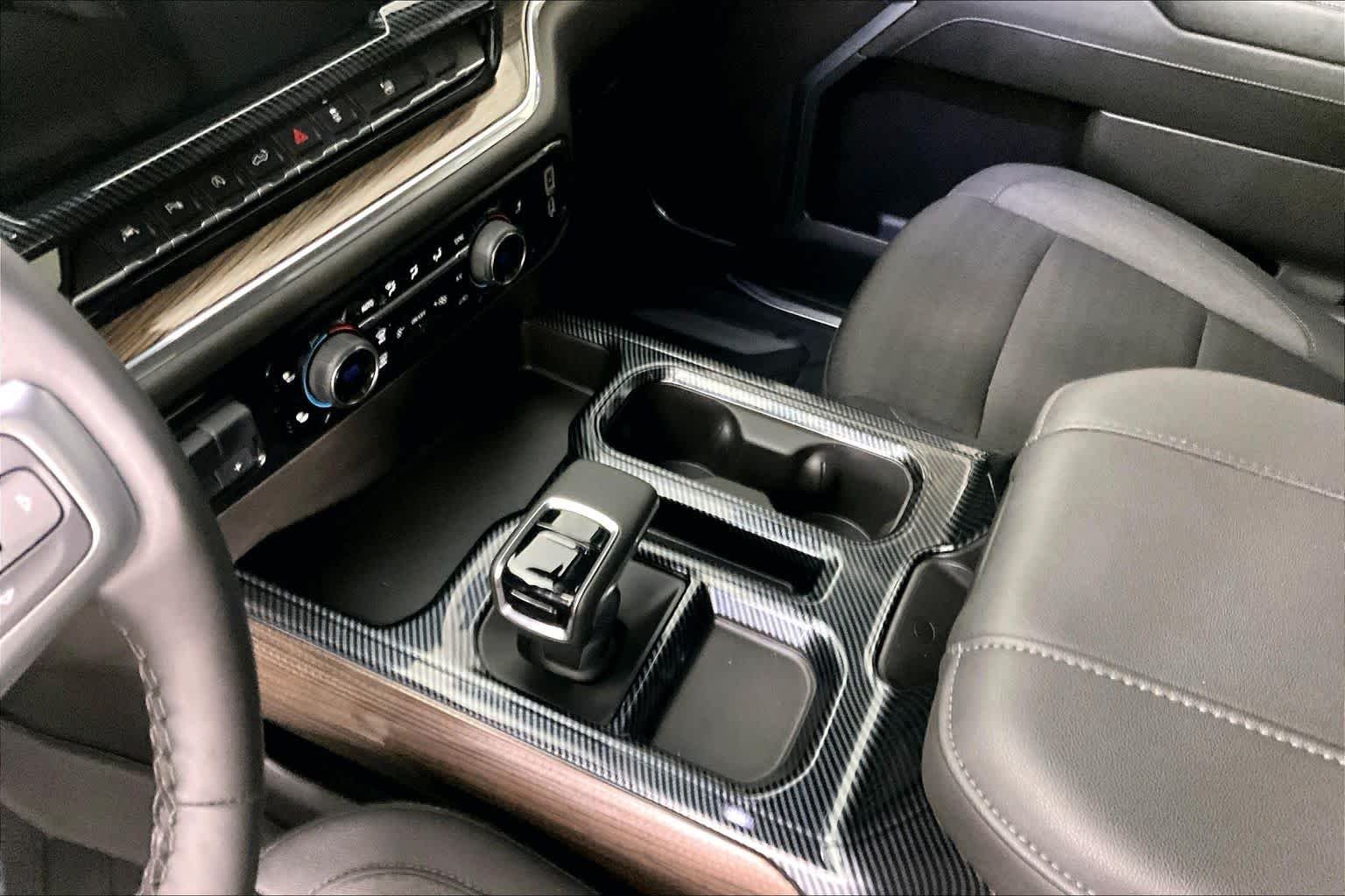 2025 Chevrolet Silverado 1500 LT - Photo 16