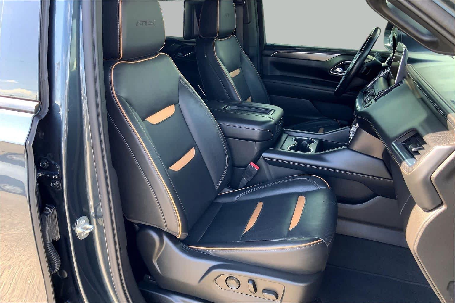 Used 2021 Dark Sky Metallic GMC AT4 image 15