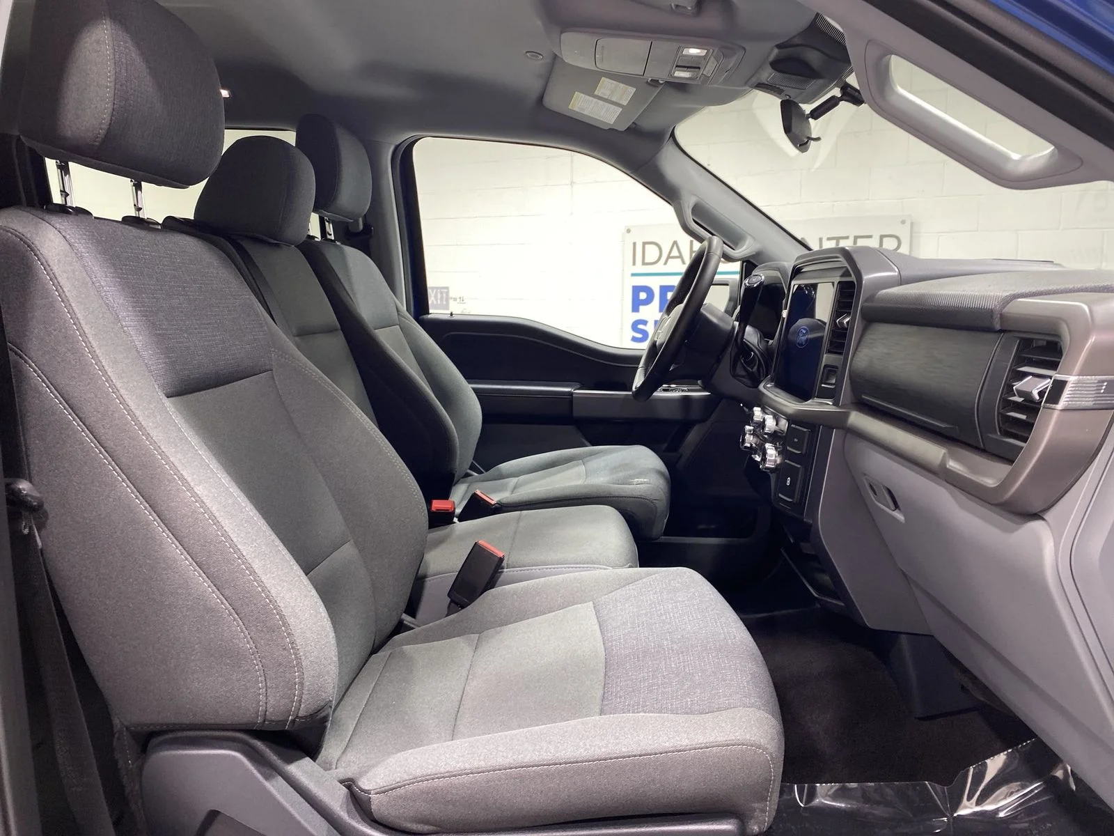 2025 Ford F-150 XLT - Photo 23