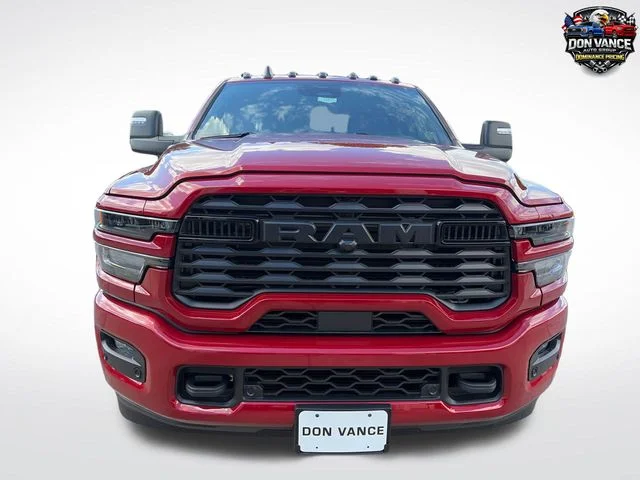New 2026 Molten Red Pearl-Coat Exterior Paint RAM Big Horn image 8