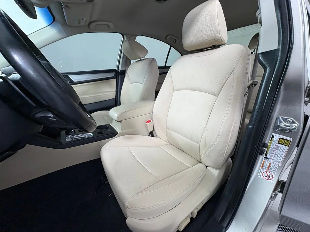 Used 2018 Gray Subaru 2.5i image 17