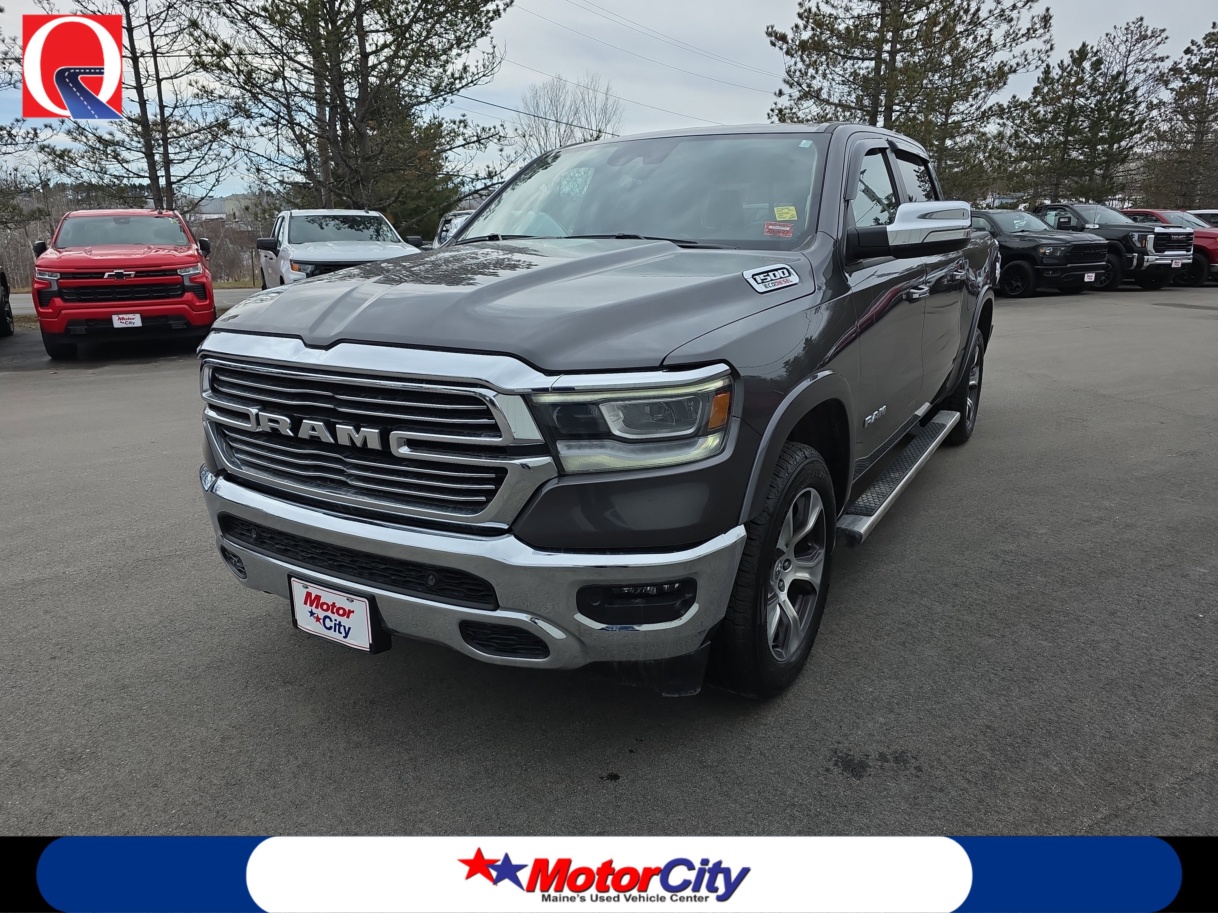 2022 RAM 1500 Laramie 4x4 Crew Cab 5'7's photo
