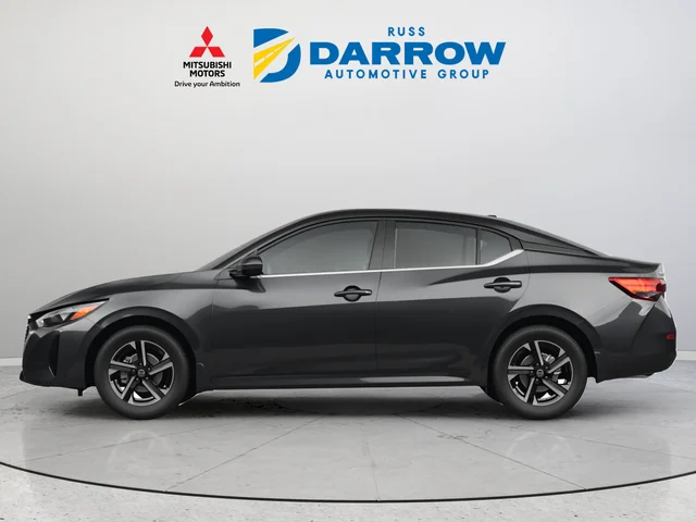 Used 2024 Gray Nissan SV image 2