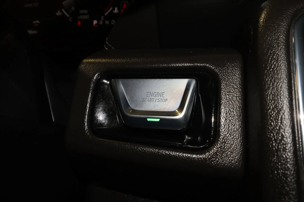 Used 2026 Glacier White Tricoat GMC Denali image 18