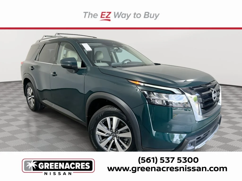 2023 Nissan Pathfinder SL