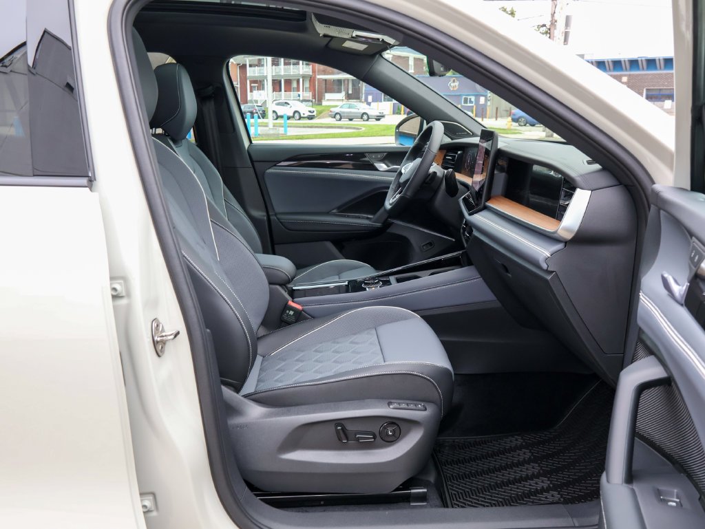 New 2027 Beige Volkswagen SEL R-Line Turbo image 35