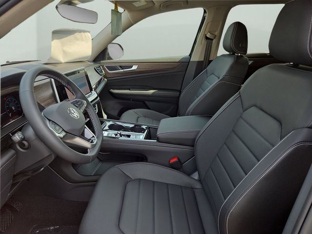 New 2026 Black Volkswagen 2.0T SEL image 18