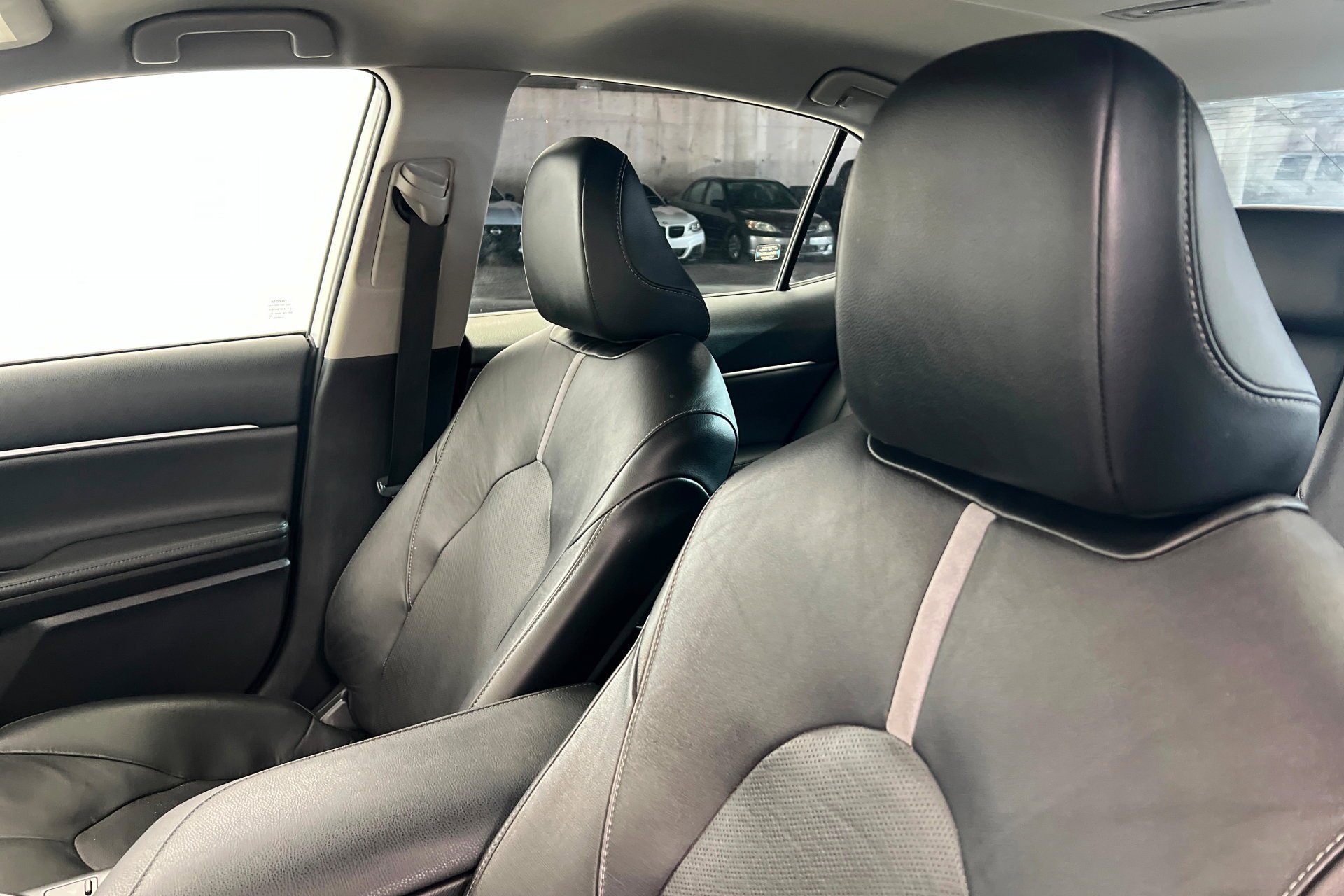 Used 2021  Toyota XSE image 17
