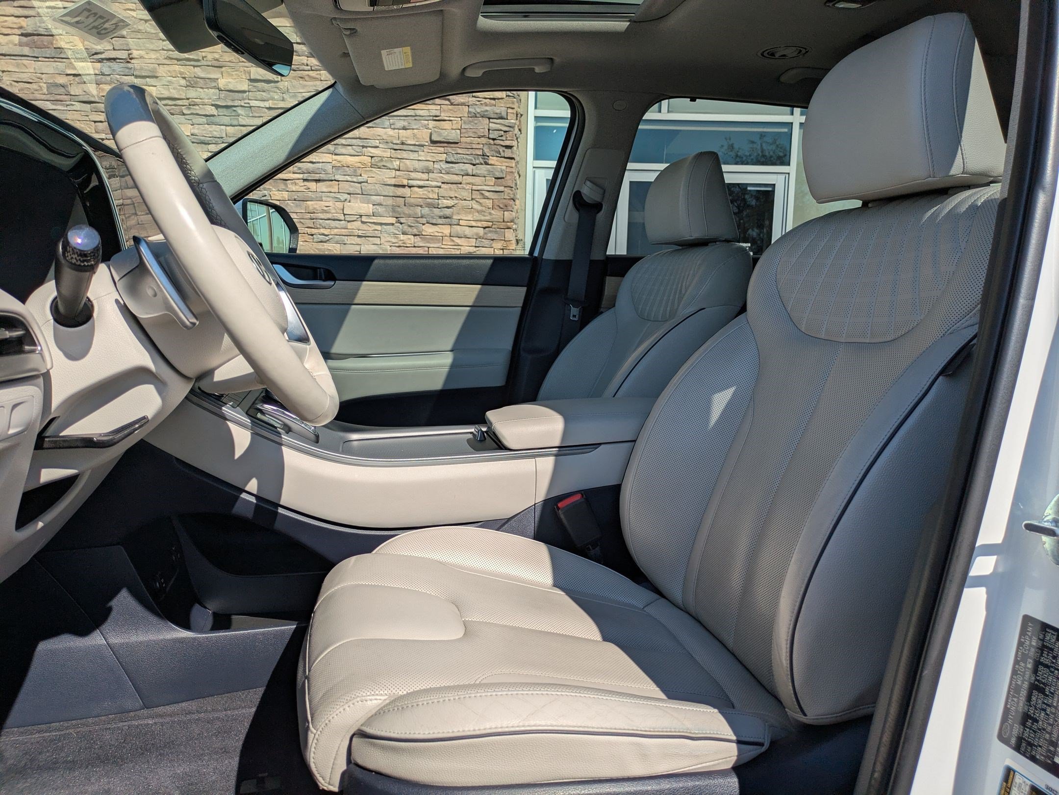 Used 2023 White Hyundai Limited image 25