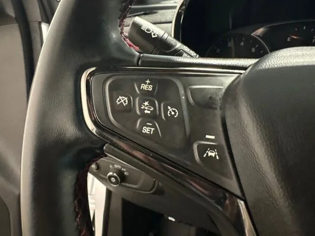 Used 2024 Summit White Chevrolet RS image 18