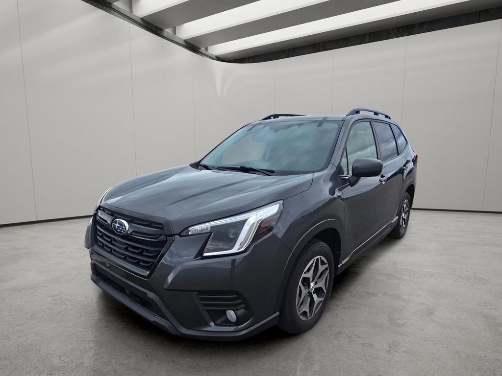 2022 Subaru Forester Premium's photo