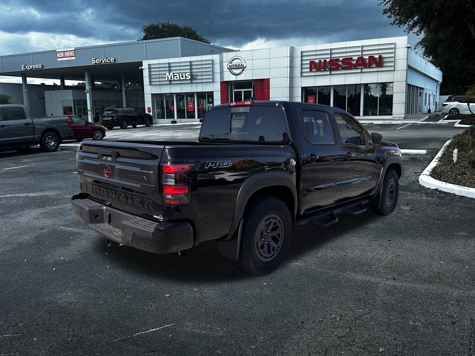 New 2026 Nissan Frontier PRO-4X 4D Crew Cab