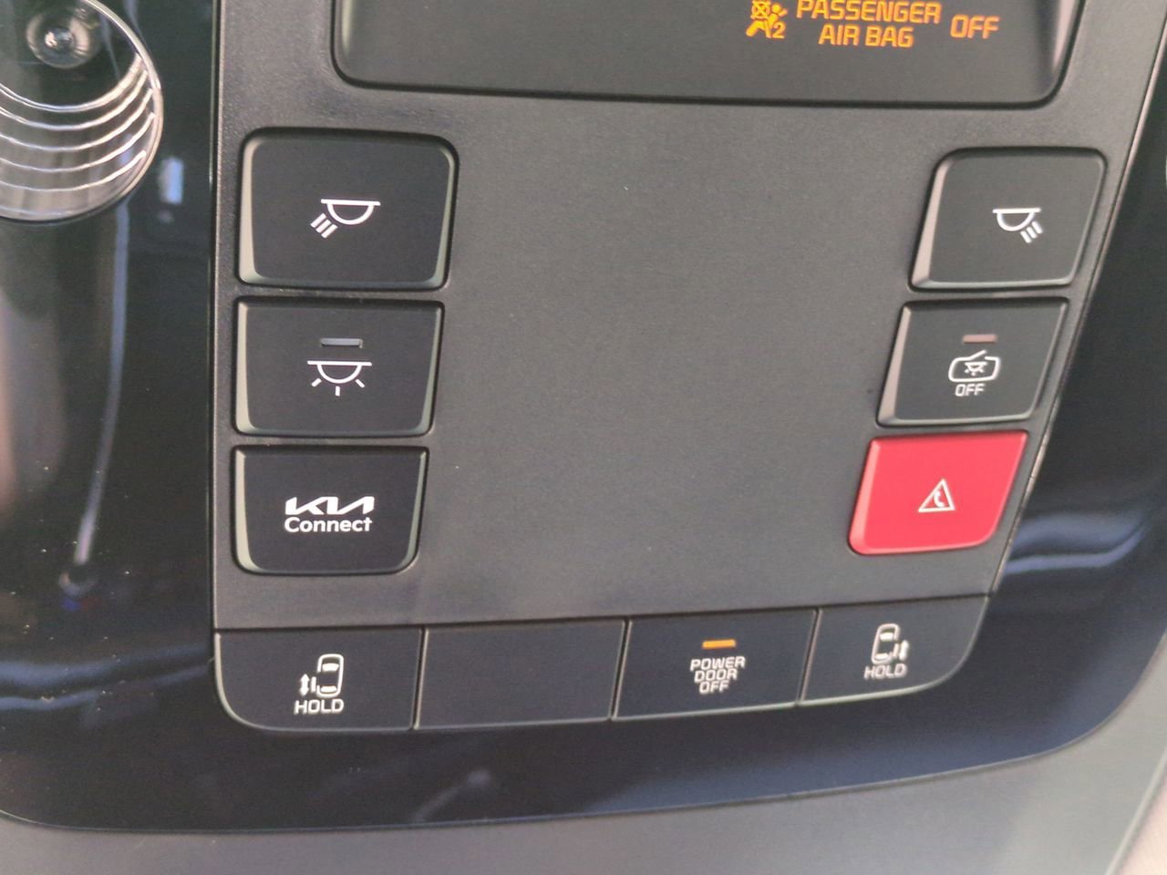 New 2026 Snow White Pearl Kia LXS image 23