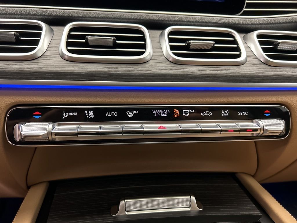 Certified Used 2026 Black Mercedes-Benz GLE 580 image 19