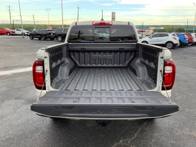 2026 GMC Canyon Elevation - Photo 9