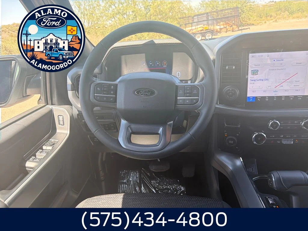 New 2026 Oxford White Ford XLT image 13