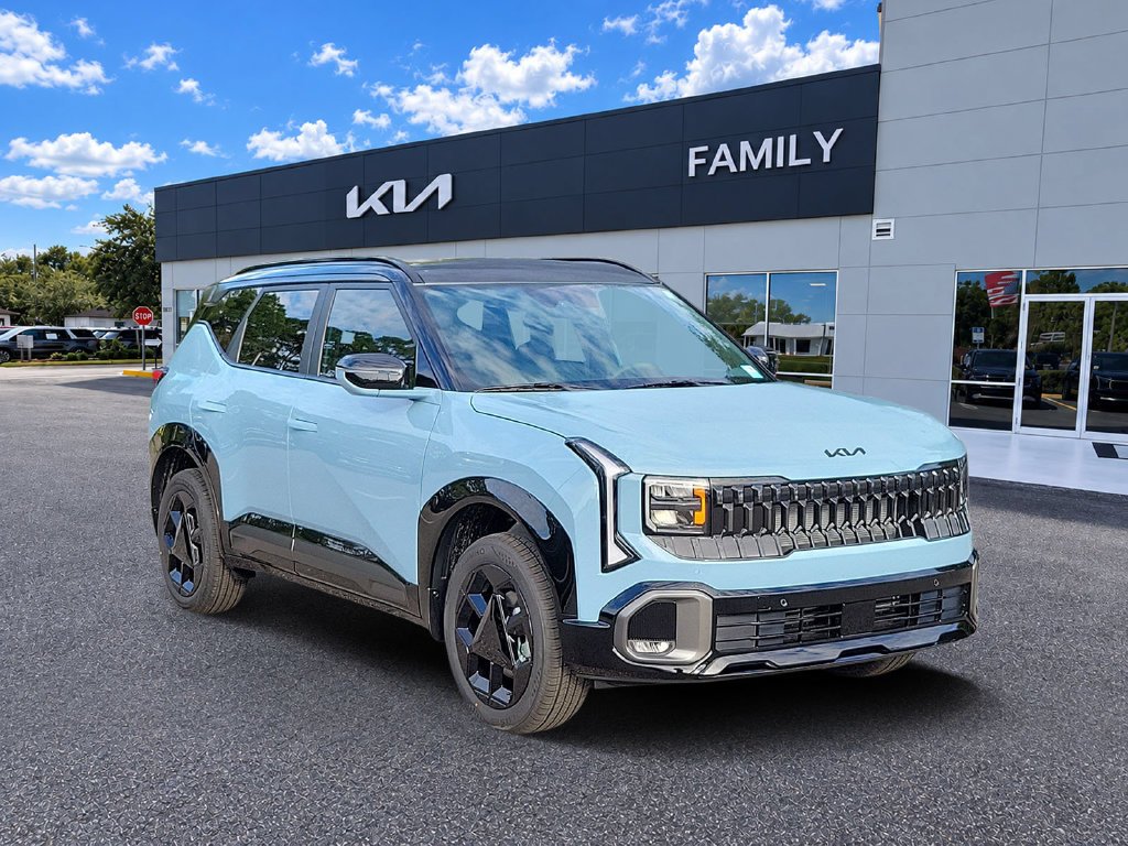 New 2027 Frost Blue / Black Roof Kia X-Line S image 1