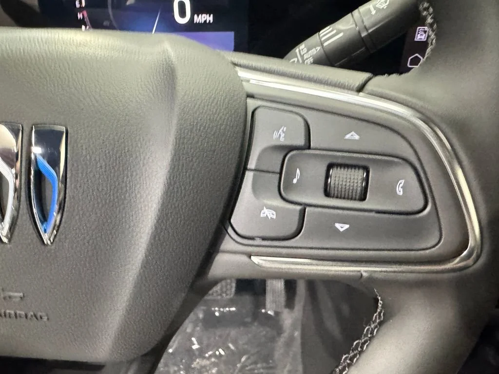 New 2026 White Frost Tricoat Buick Avenir image 18