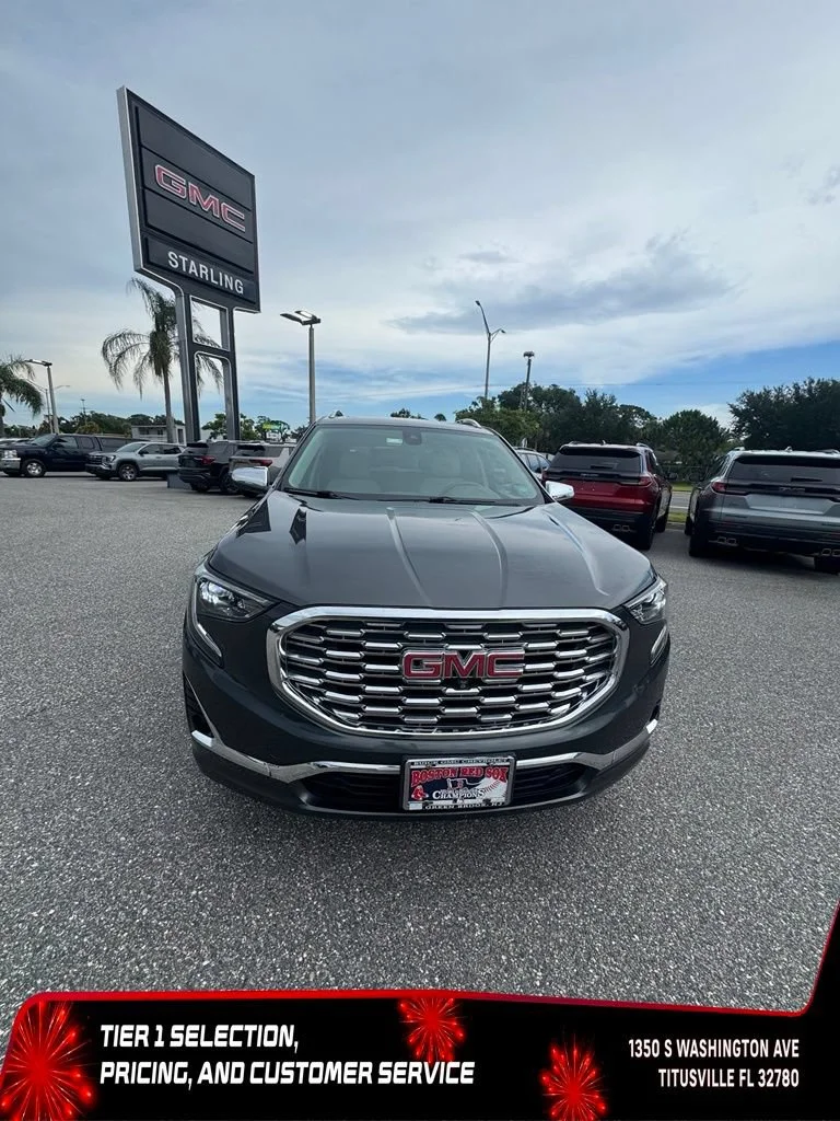 Used 2020 GRAPHITE GRAY METALLIC GMC Denali image 3
