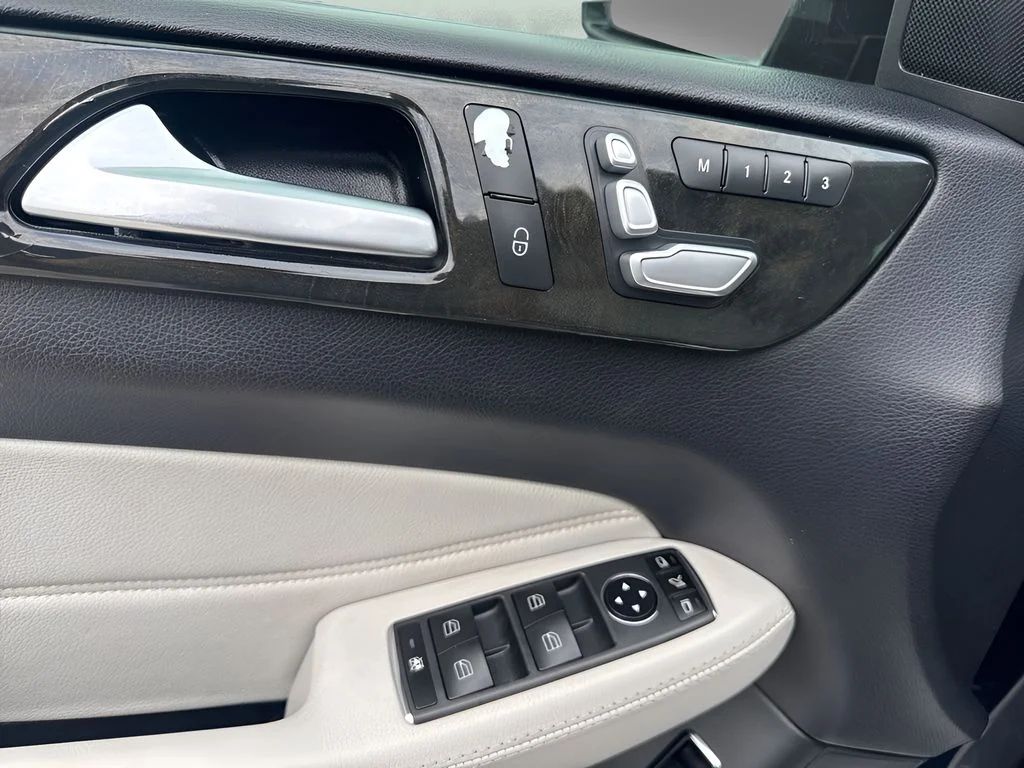 Used 2016  Mercedes-Benz GLE 350 image 26