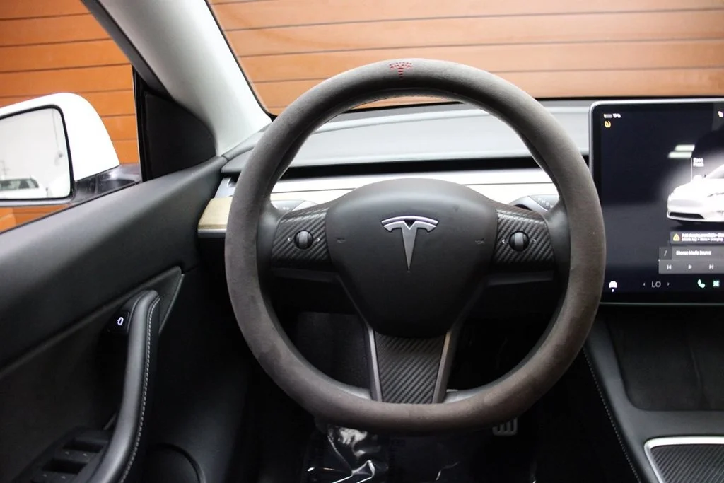 Used 2022 Pearl White Multi-Coat Tesla Performance image 36